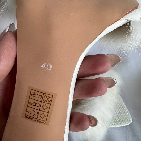 White Lightweight Fuzzy Fur Stiletto Heel - Picture 3 of 4